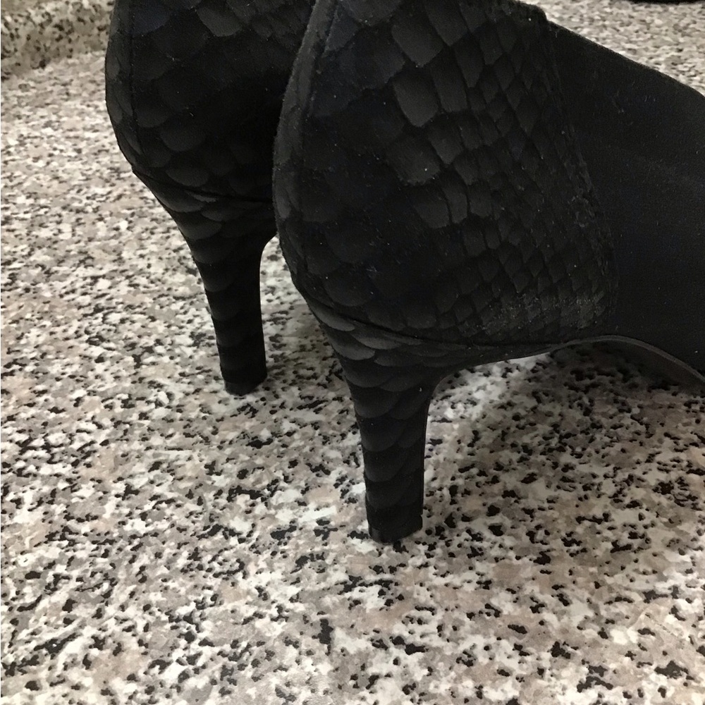Naturalizer Shoes - Picture 5 of 8